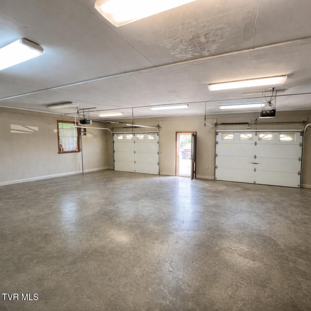 60 West School Street Mosheim, TN 37818 - Photo 22 of 65 garage