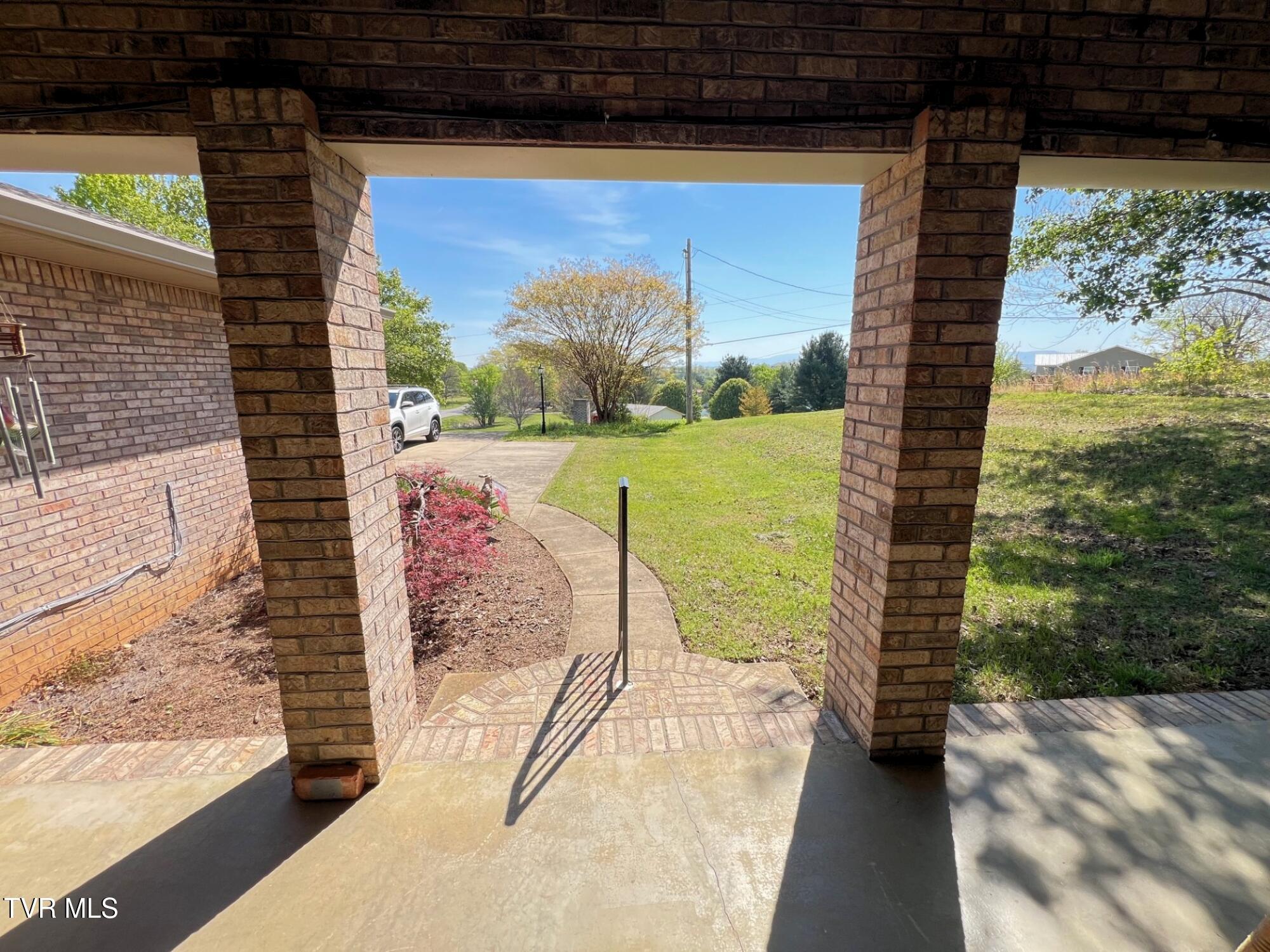 60 West School Street Mosheim, TN 37818 - Photo 6 of 65 11
