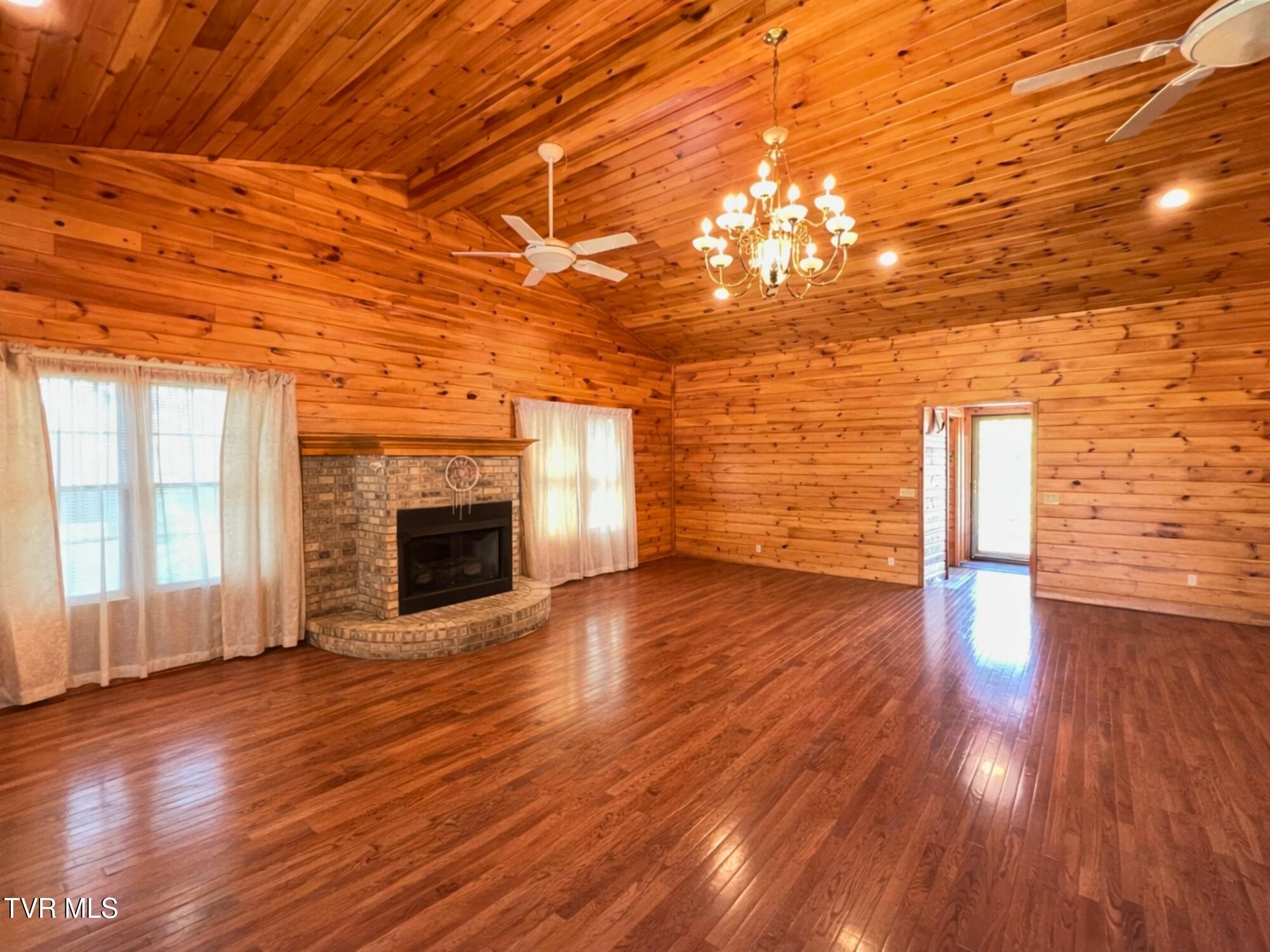 60 West School Street Mosheim, TN 37818 - Photo 9 of 65 58