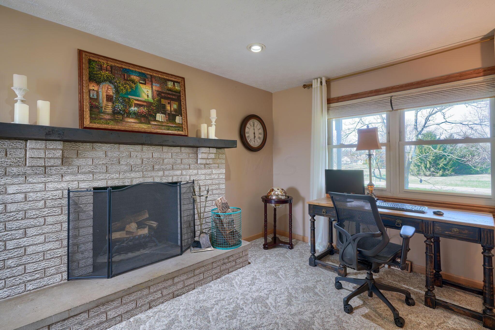 1360 Heister Road Northwest Lancaster, OH 43130 - Photo 8 of 63 Family Room