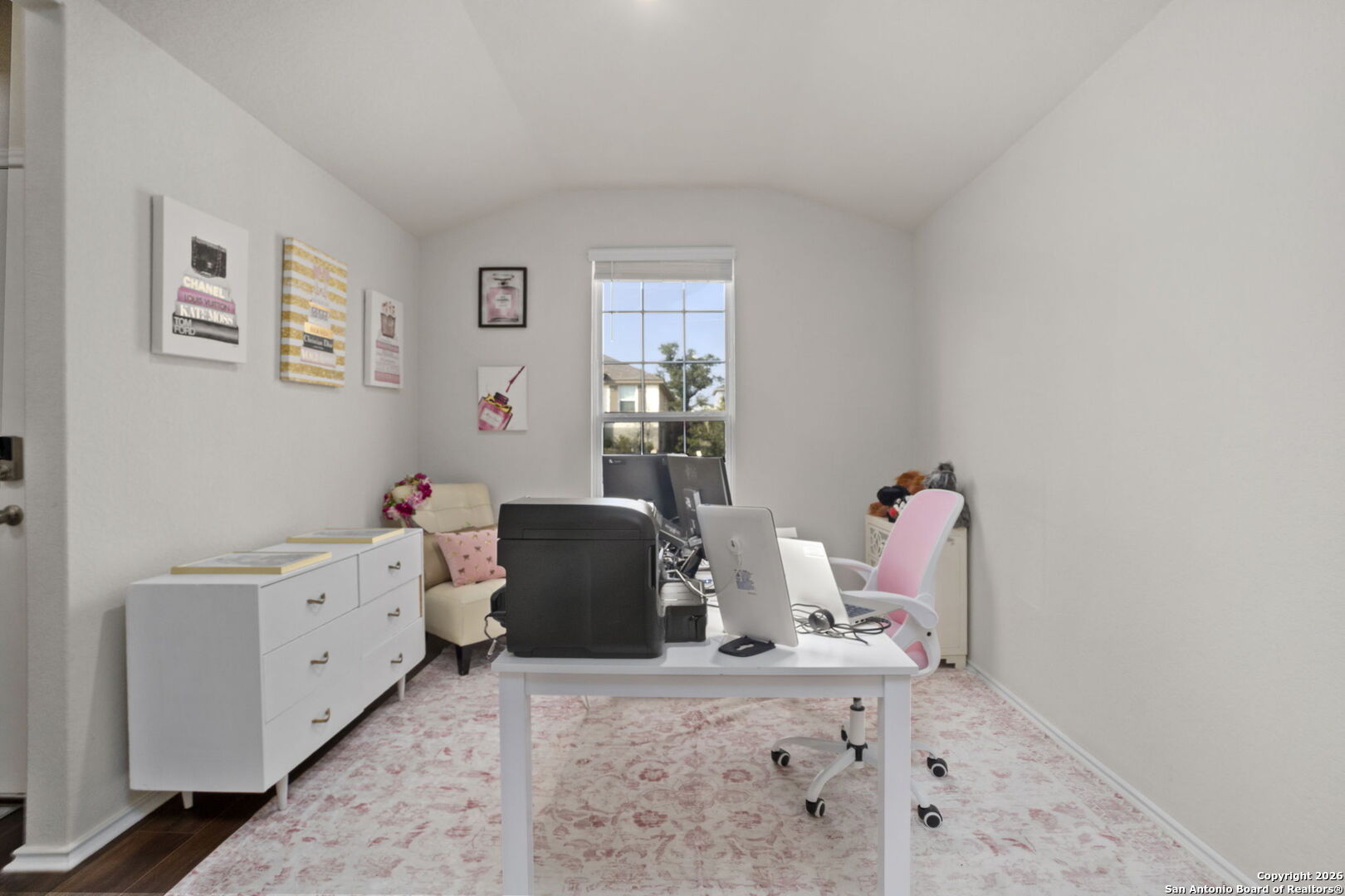 3658 Copper Willow Bulverde, TX 78163 - Photo 20 of 27 a living room with furniture