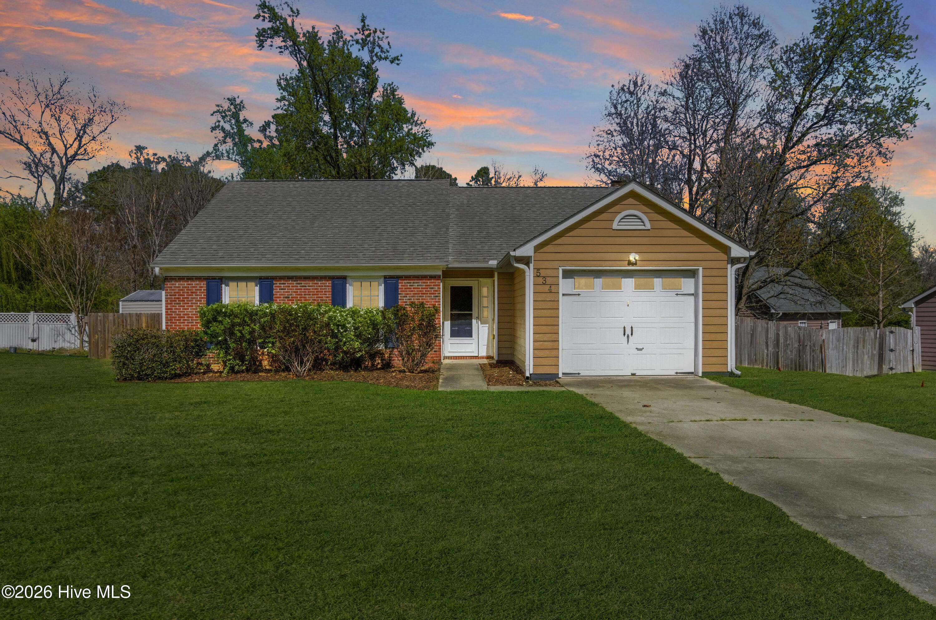 534 Shadowridge Road Jacksonville, NC 28546 - Photo 1 of 54 IMG_3494