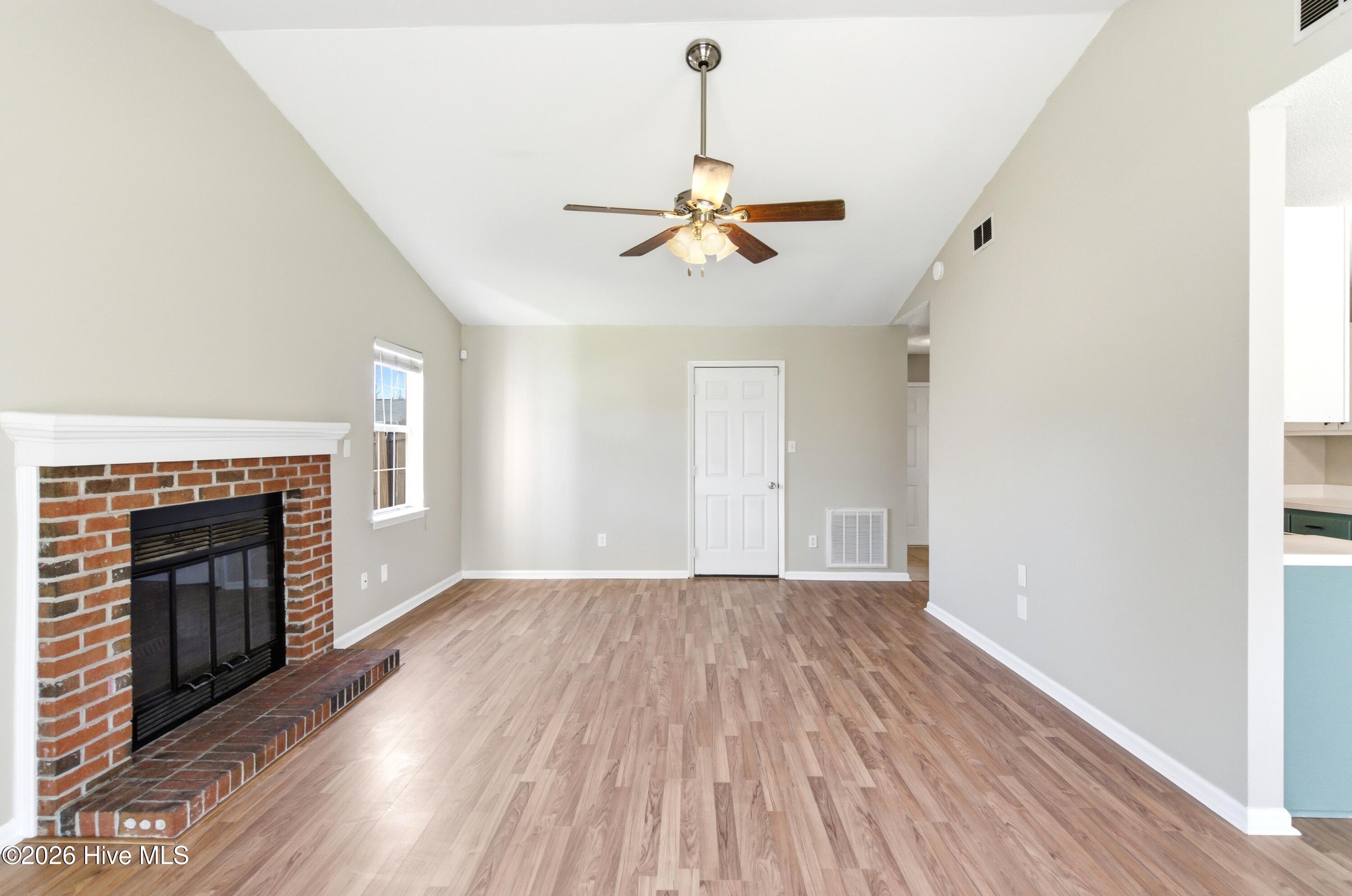 534 Shadowridge Road Jacksonville, NC 28546 - Photo 17 of 54 534_Shadowridge_Rd_031
