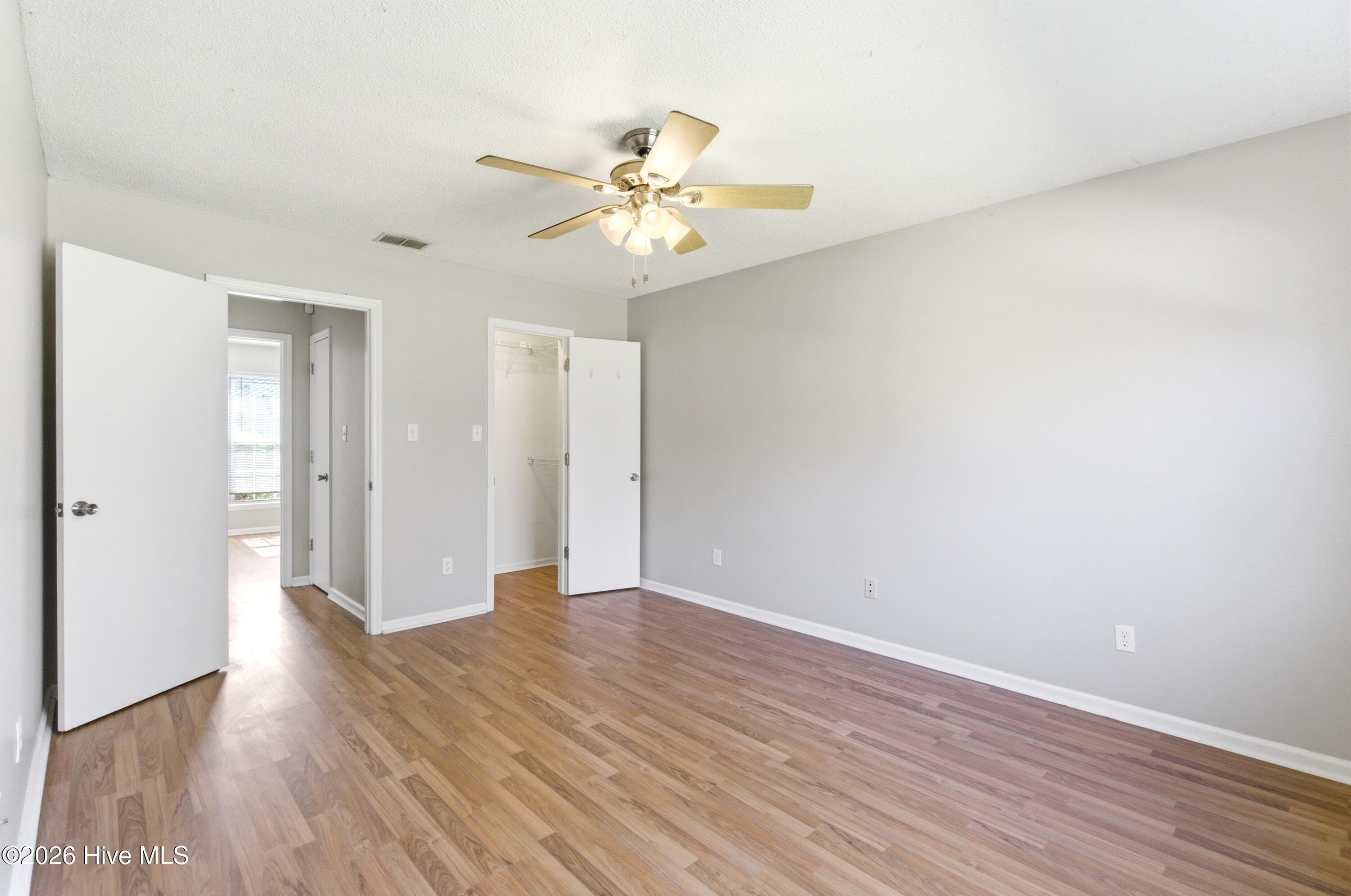 534 Shadowridge Road Jacksonville, NC 28546 - Photo 33 of 54 534_Shadowridge_Rd_047