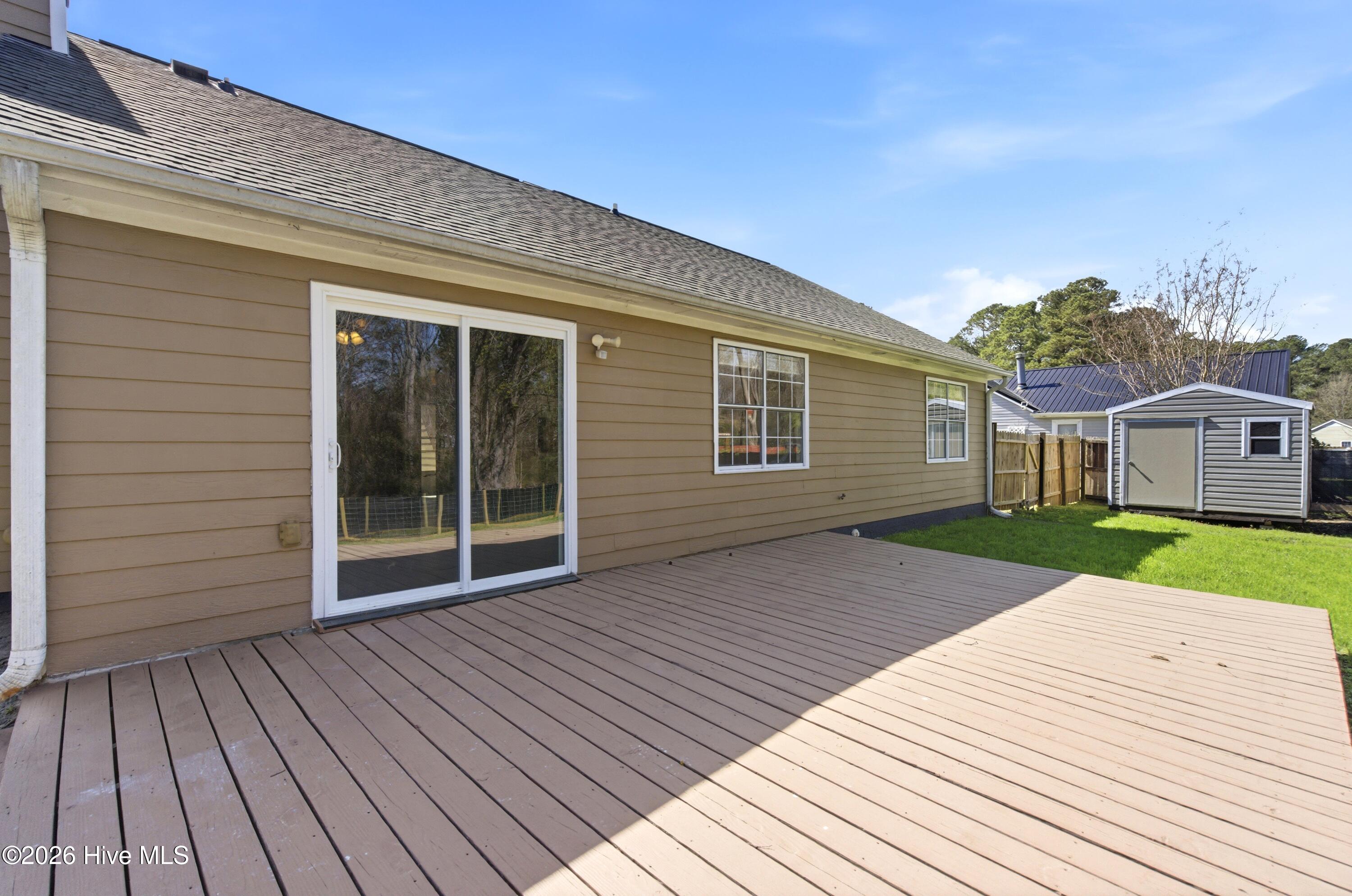 534 Shadowridge Road Jacksonville, NC 28546 - Photo 43 of 54 534_Shadowridge_Rd_057