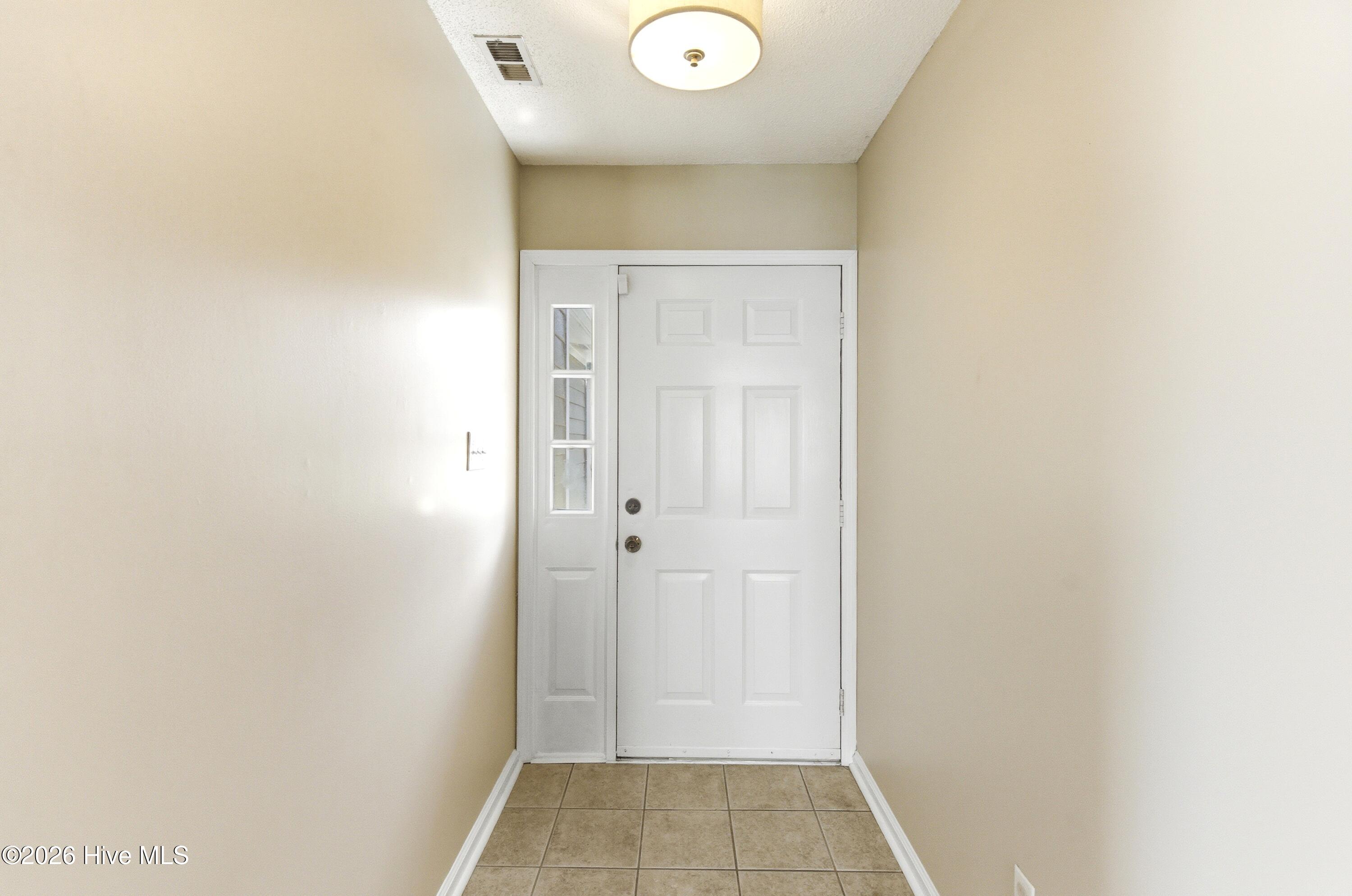 534 Shadowridge Road Jacksonville, NC 28546 - Photo 10 of 54 534_Shadowridge_Rd_024
