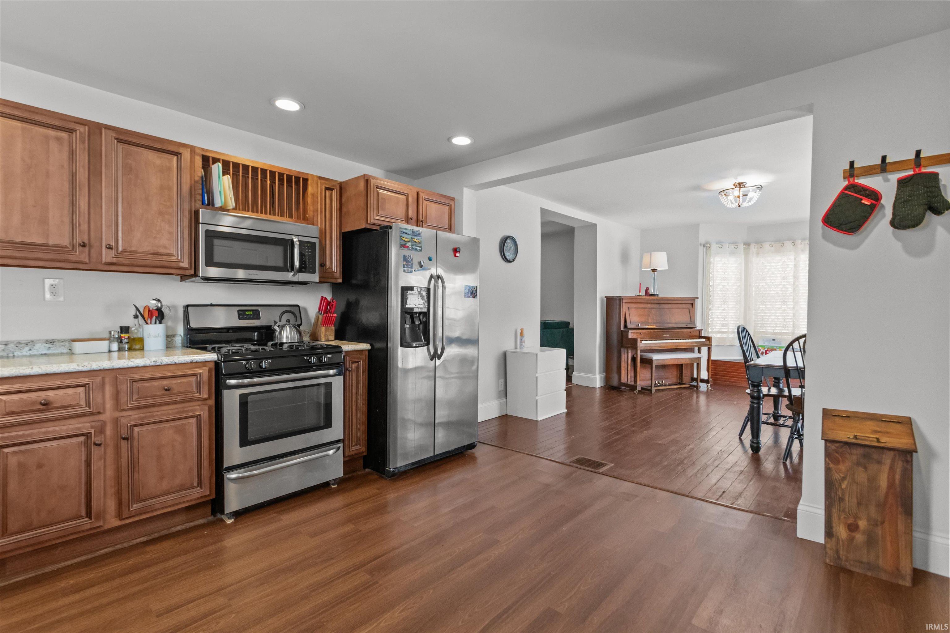 236 West 6th Street Peru, IN 46970 - Photo 13 of 32