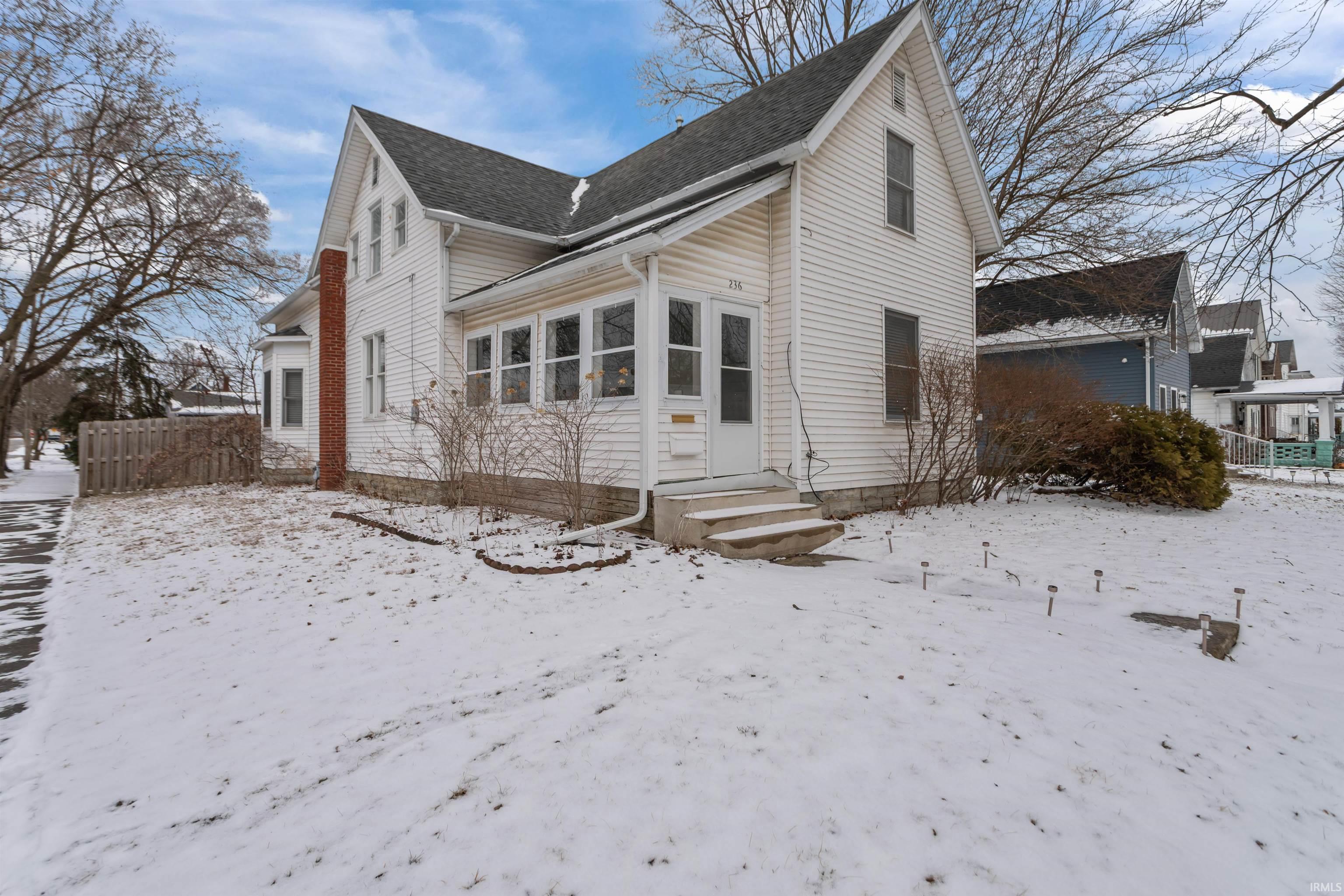 236 West 6th Street Peru, IN 46970 - Photo 2 of 32