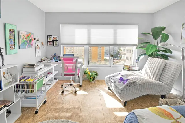 $470,000 | 405 North Ocean Boulevard, Unit 1006, Pompano Beach, FL 33062