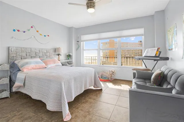 $470,000 | 405 North Ocean Boulevard, Unit 1006, Pompano Beach, FL 33062