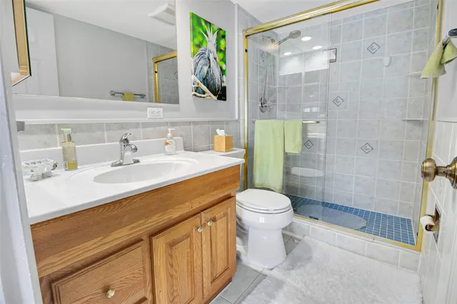 $470,000 | 405 North Ocean Boulevard, Unit 1006, Pompano Beach, FL 33062