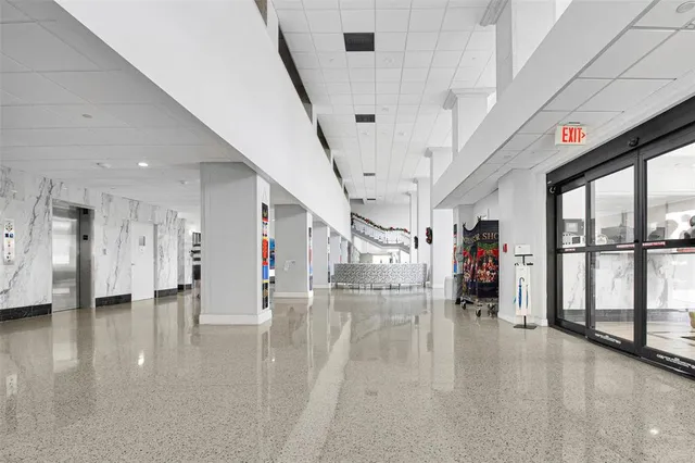 $470,000 | 405 North Ocean Boulevard, Unit 1006, Pompano Beach, FL 33062