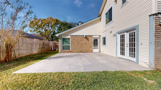 $2,400 | 14715 Woodward Gardens Drive, Houston, TX 77082