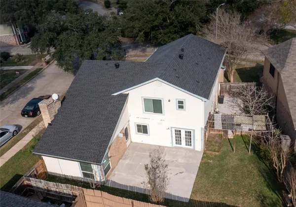 $2,200 | 14715 Woodward Gardens Drive, Houston, TX 77082