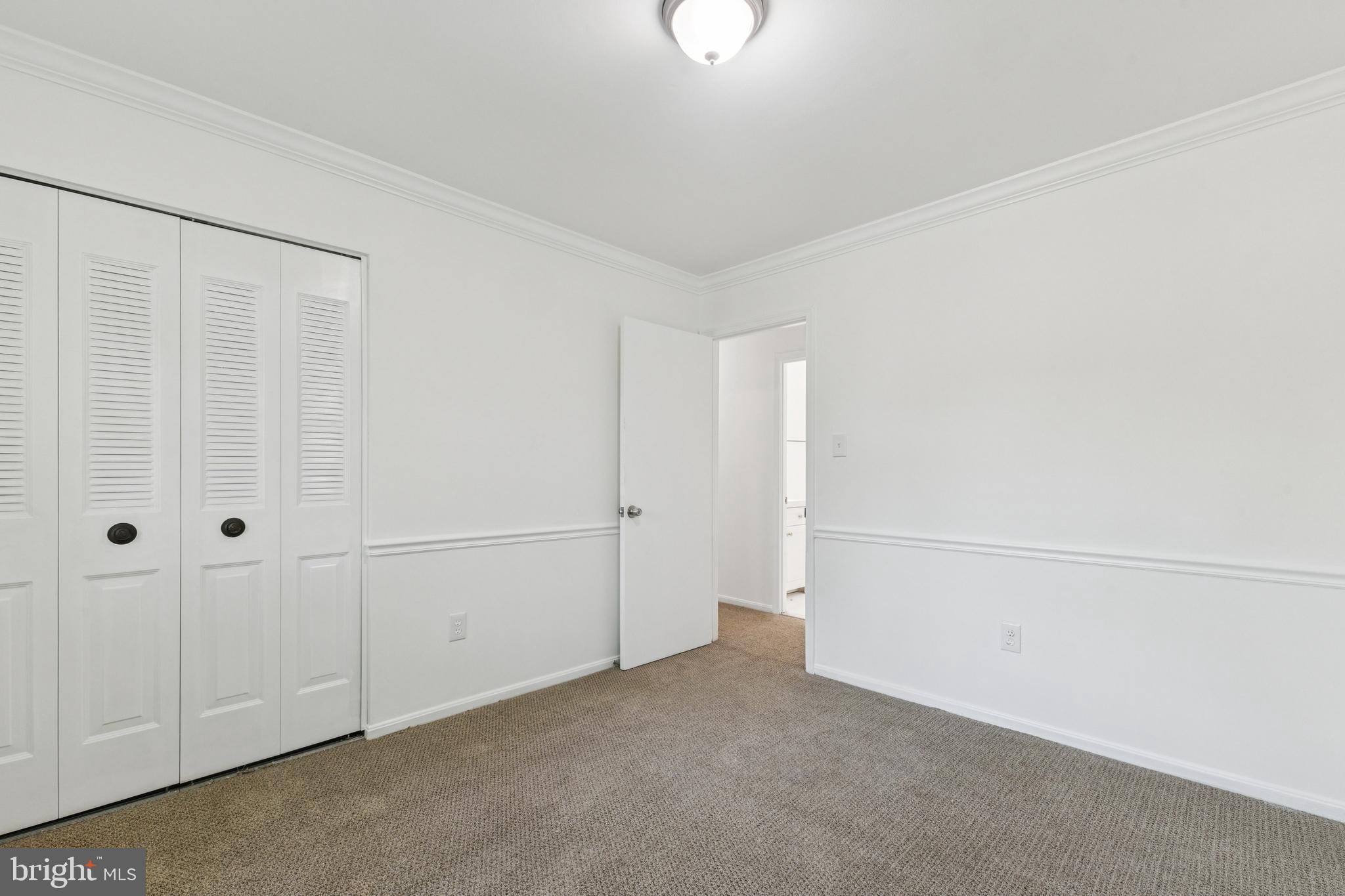 10271 Braddock Road Fairfax, VA 22032 - Photo 18 of 25 a view of an empty room