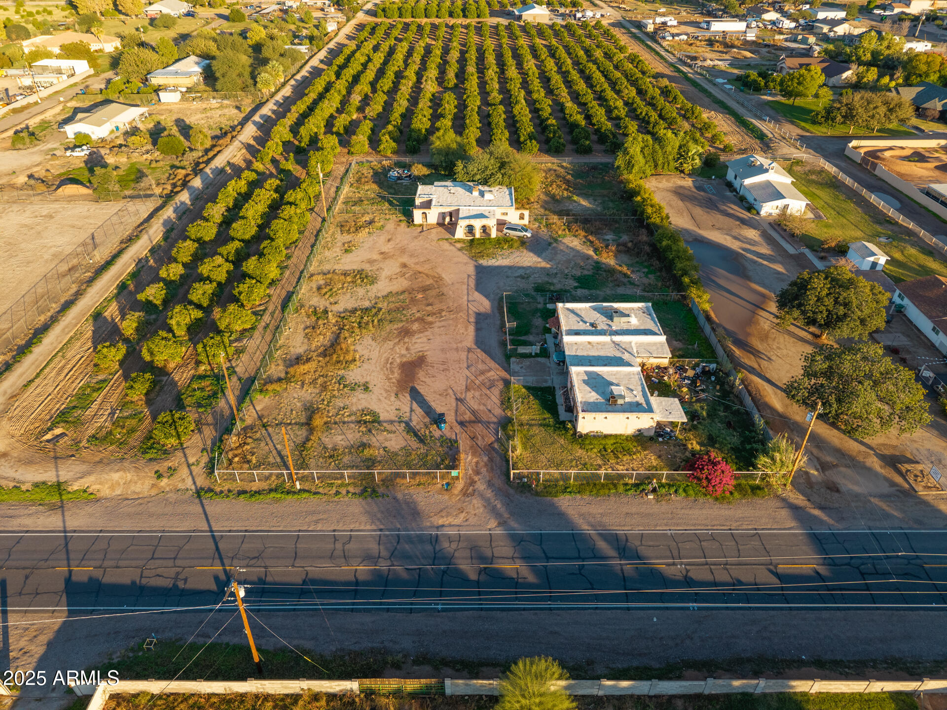 26311 South Power Road Queen Creek, AZ 85142 - Photo 9 of 20 a picture of a yard