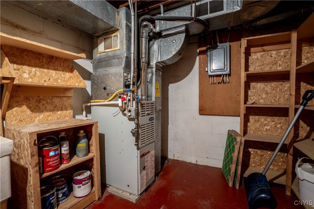 67 Chestnut Road New Hartford, NY 13413 - Photo 21 of 28