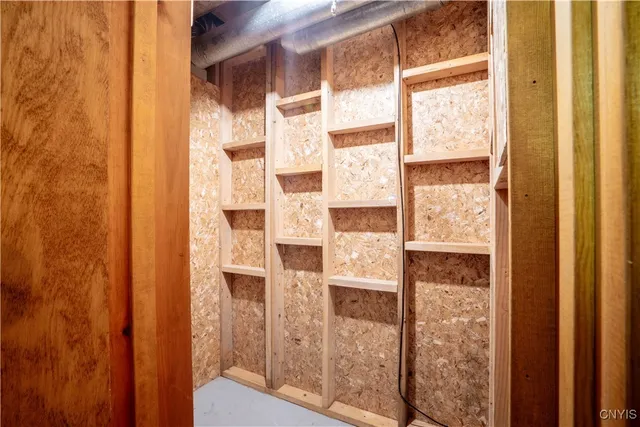 $2,100 | 67 Chestnut Road, New Hartford, NY 13413