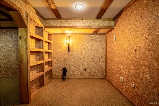 $2,100 | 67 Chestnut Road, New Hartford, NY 13413