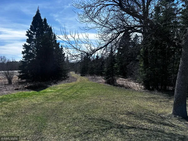 $425,000 | 22841 Highway 71, Unit 22841/22843, Hines, MN 56647