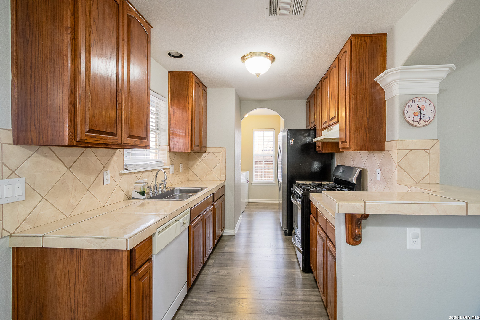 2811 Del Rio Street San Antonio, TX 78203 - Photo 12 of 40