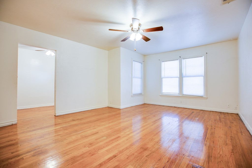 1309 North 5th Street Ballinger, TX 76821 - Photo 8 of 32 Photo 8