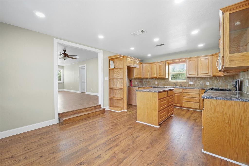 1202 Airport Road Quanah, TX 79252 - Photo 12 of 26 Gallery Image 12