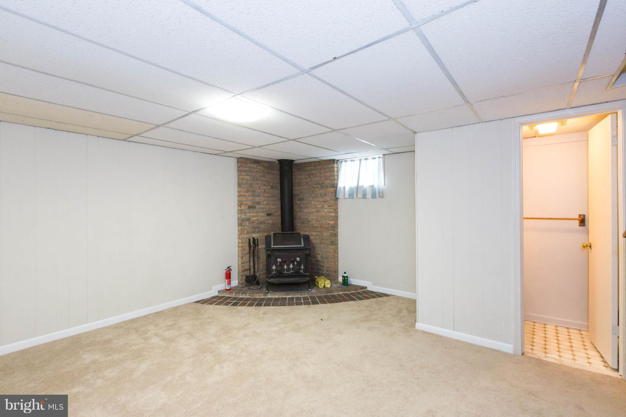 8639 Willow Oak Road Baltimore, MD 21234 - Photo 13 of 24