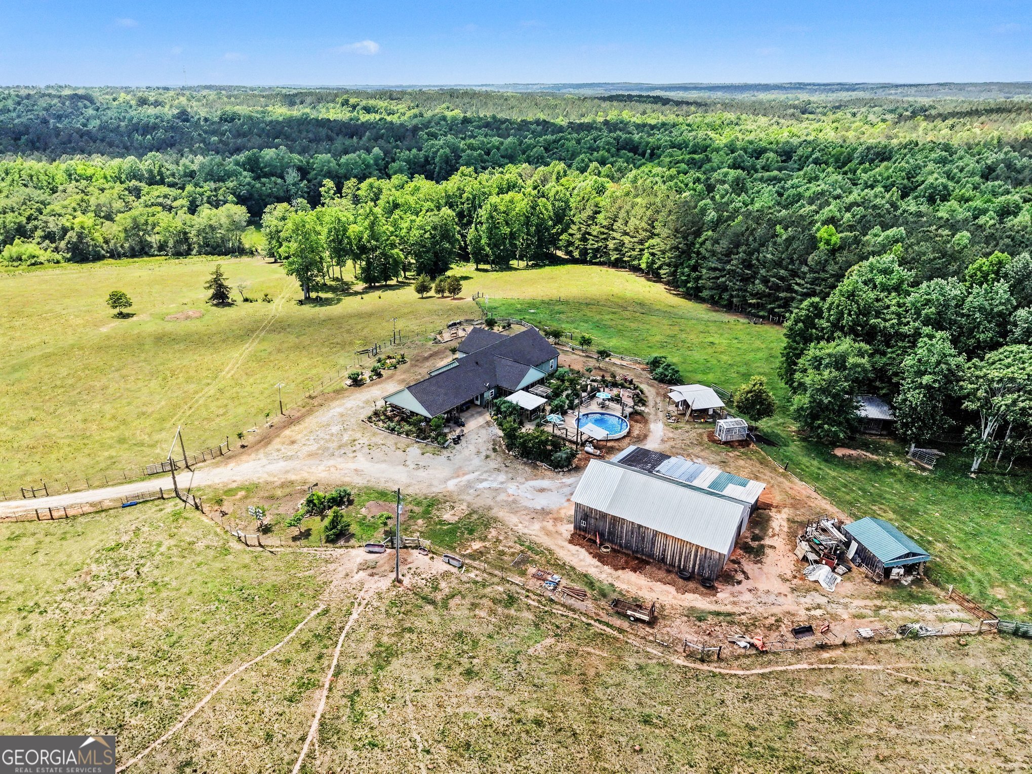 8715 Forrest Road Grantville, GA 30220 - Photo 13 of 64