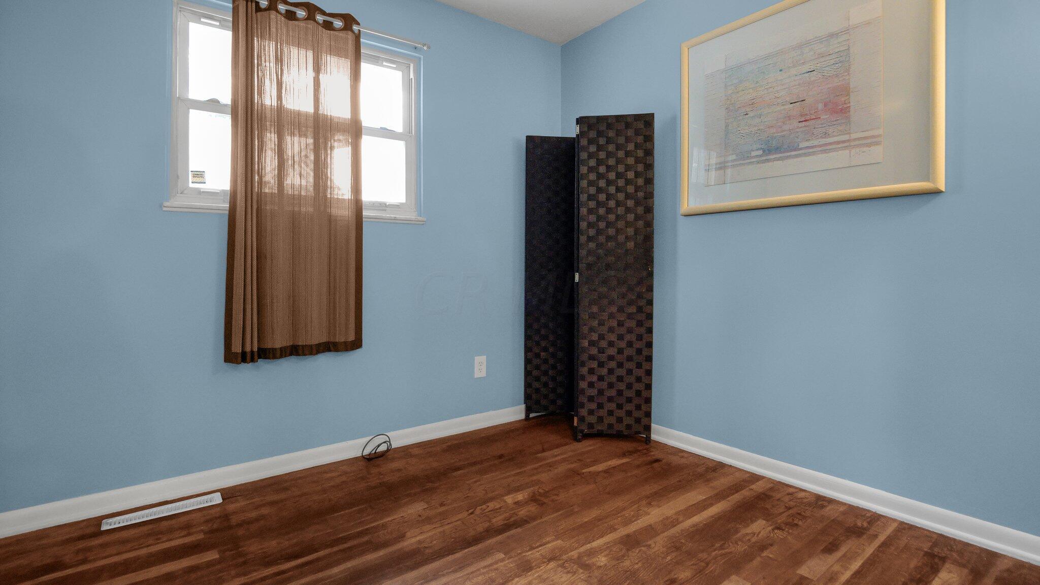 3949 Hillman Road West Columbus, OH 43207 - Photo 16 of 28 14-web-or-mls-3949-hillman-rd-w