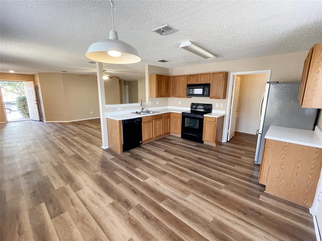 5405 Shiver Road Fort Worth, TX 76244 - Photo 7 of 32