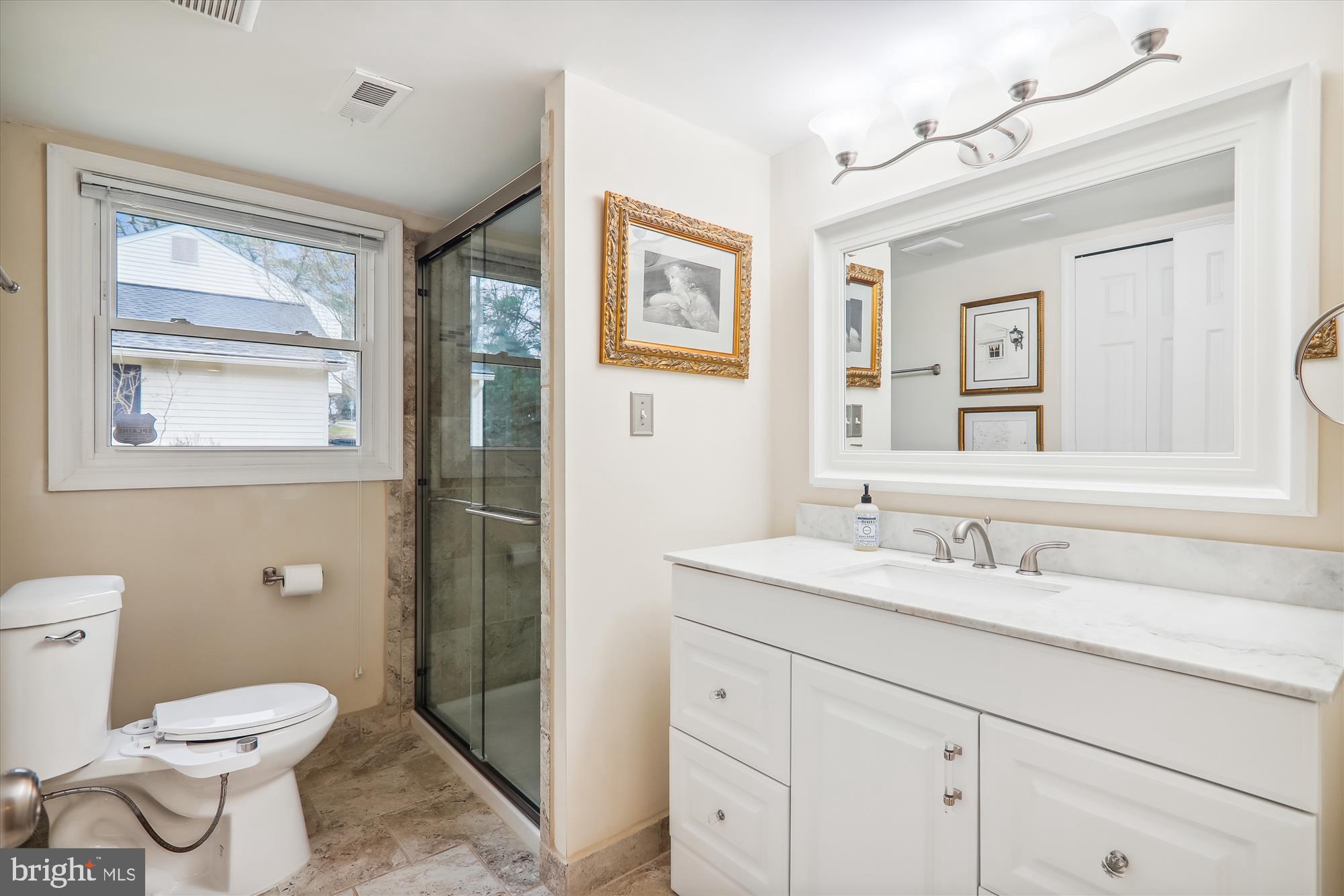 2804 Hewitt Avenue Silver Spring, MD 20906 - Photo 14 of 34 Main level updated full bath with custom tile