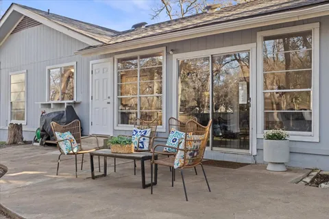 a living room filled with furniture