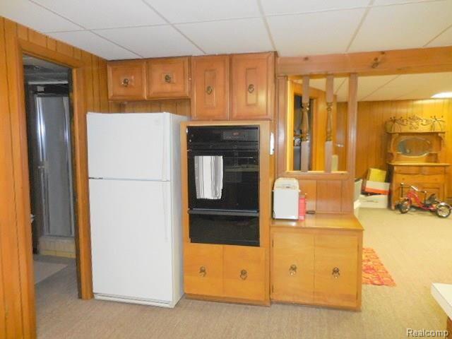 25551 Wykeshire Road Farmington Hills, MI 48336 - Photo 32 of 46