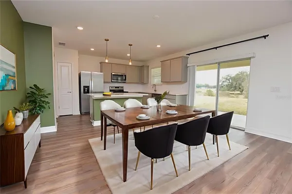 a view of a window in an empty room