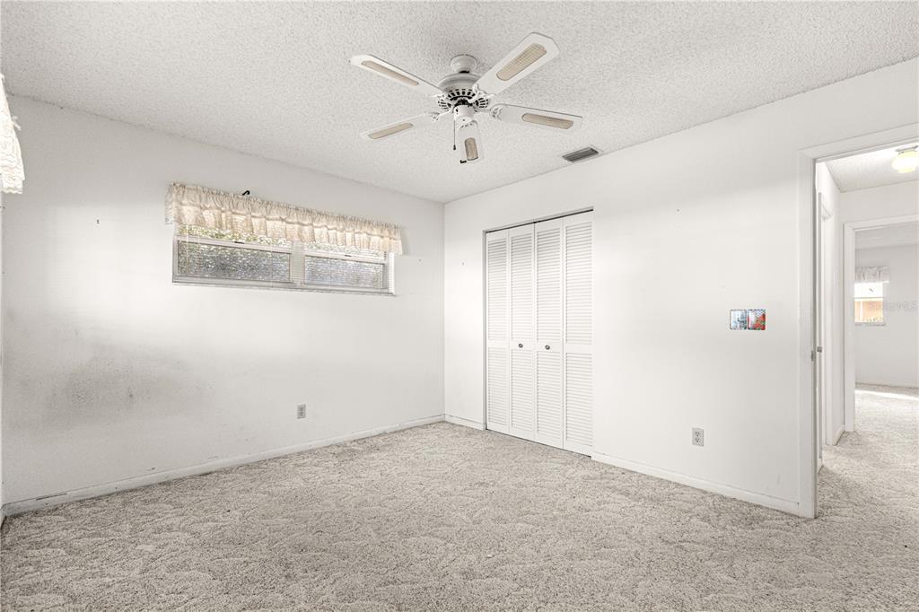 8540 Southwest 90th Place, Unit A Ocala, FL 34481 - Photo 11 of 38