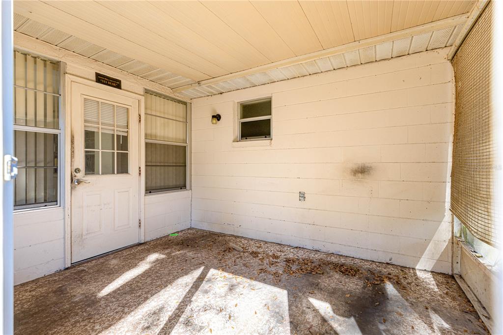 8540 Southwest 90th Place, Unit A Ocala, FL 34481 - Photo 34 of 38