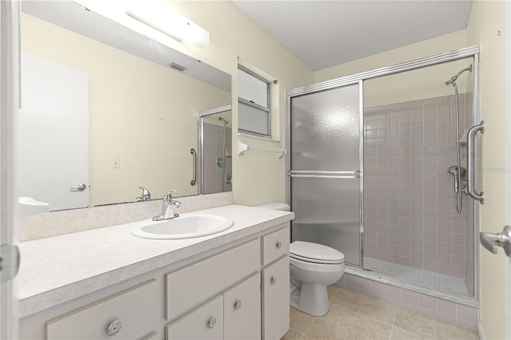 8540 Southwest 90th Place, Unit A Ocala, FL 34481 - Photo 9 of 38