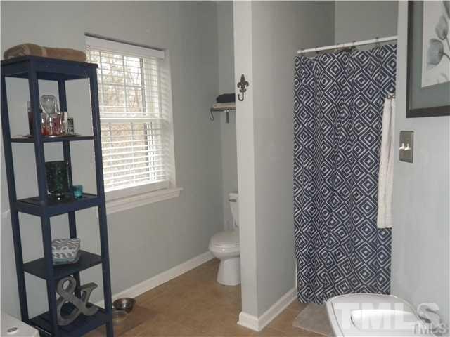 720 Bilyeu Street, Unit 301 Raleigh, NC 27606 - Photo 6 of 6 Photo #6