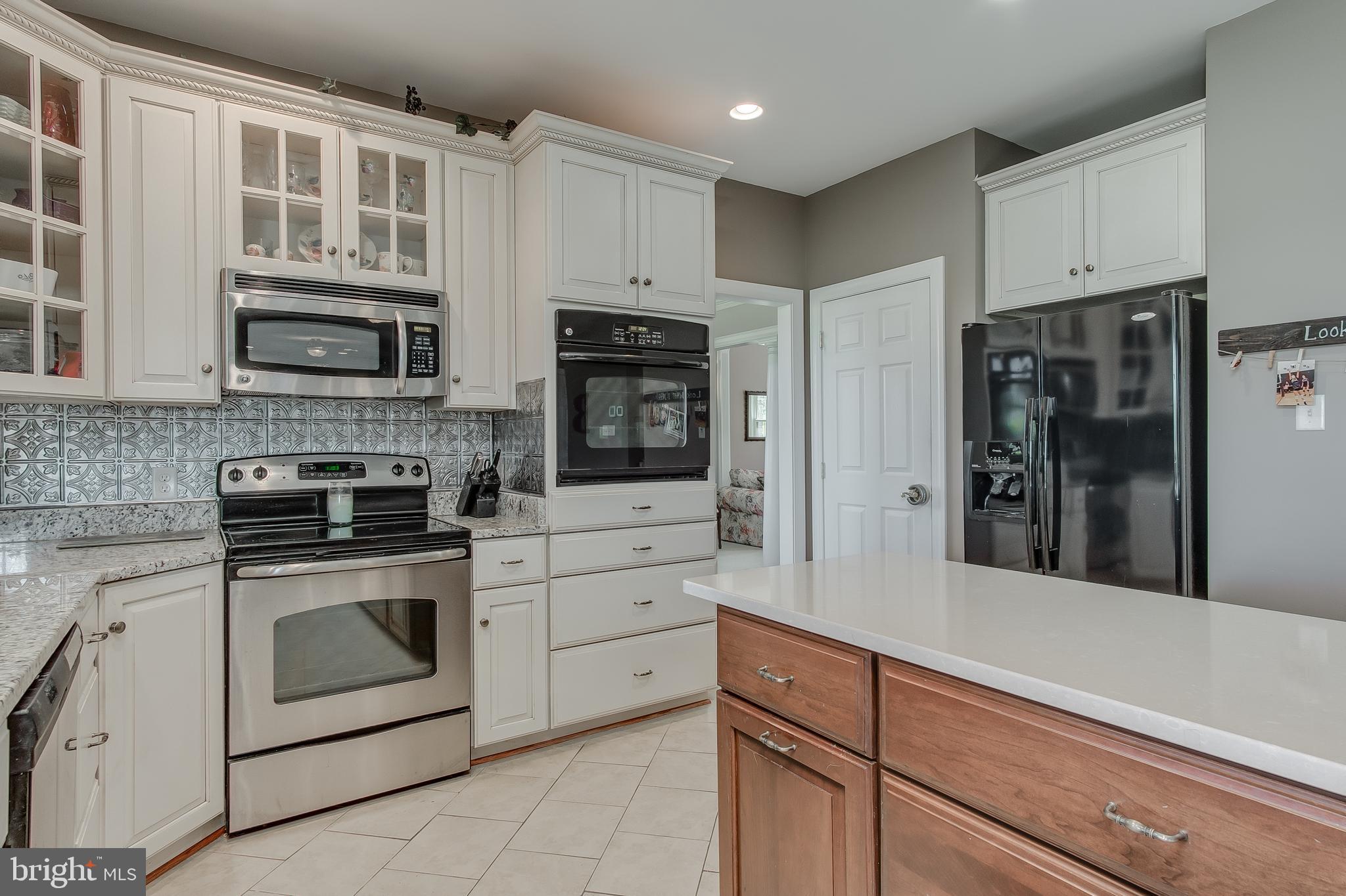 22436 Durberry Road Smithsburg, MD 21783 - Photo 16 of 48 Gallery Image 16