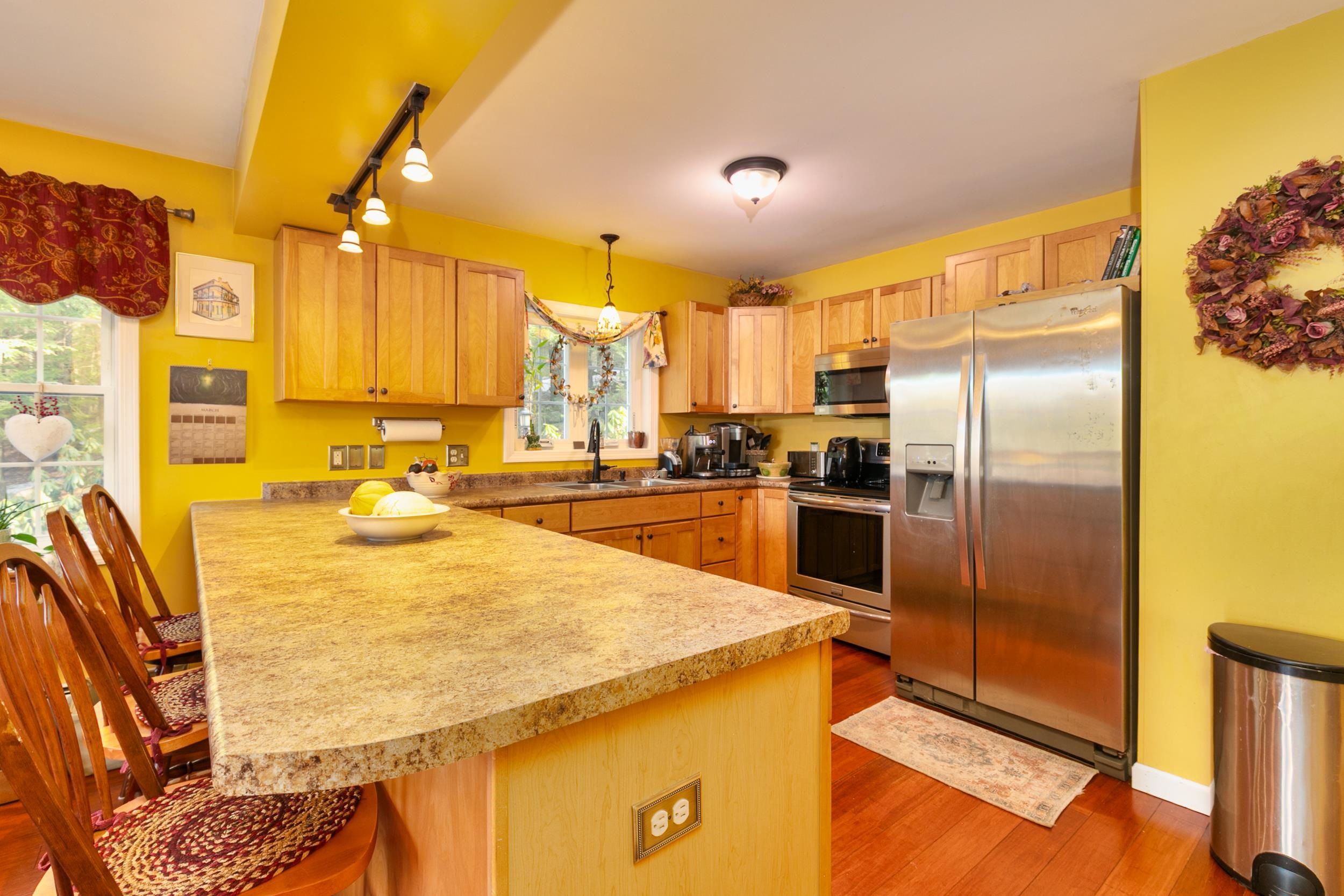 1376 Highway 11, Unit B Sunapee, NH 03751 - Photo 11 of 40