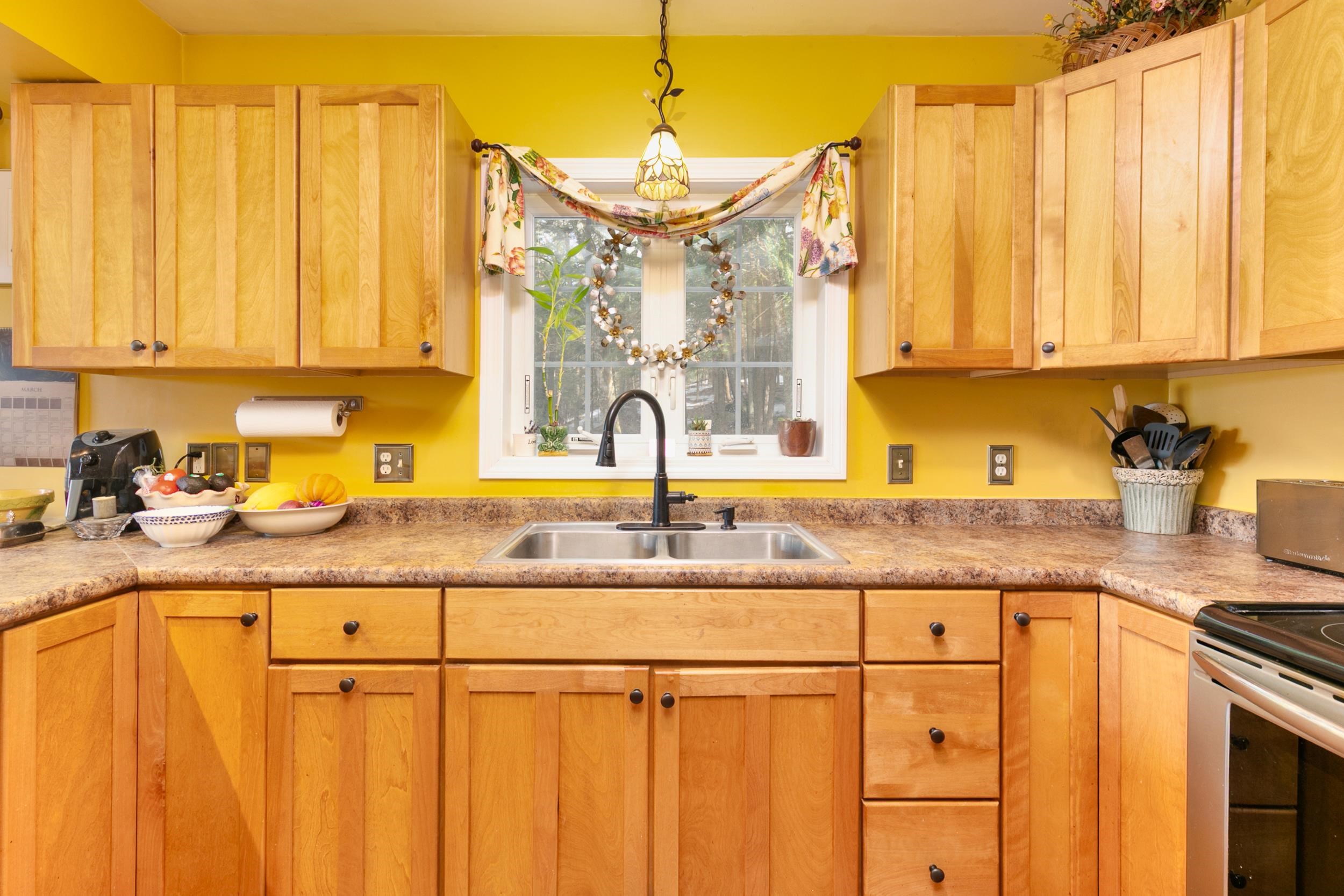 1376 Highway 11, Unit B Sunapee, NH 03751 - Photo 9 of 40