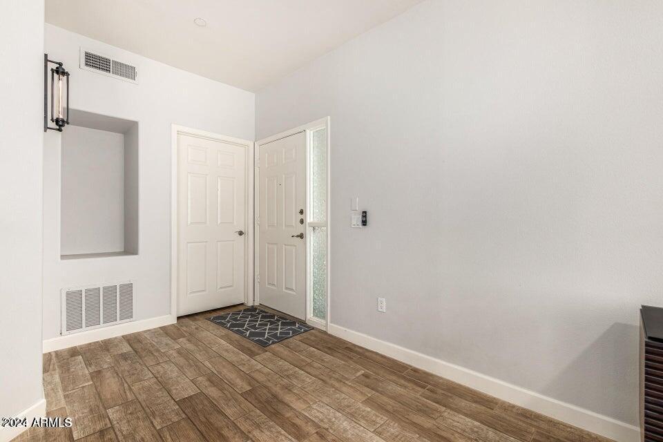 9550 East Thunderbird Road, Unit 266 Scottsdale, AZ 85260 - Photo 23 of 35 a view of an empty room