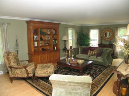 170 North Valley Road Barrington, IL 60010 - Photo 3 of 8 a living room with furniture and a large window