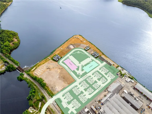 $649,995 | 38 East Pt Drive, Unit 5, East Providence, RI 02916