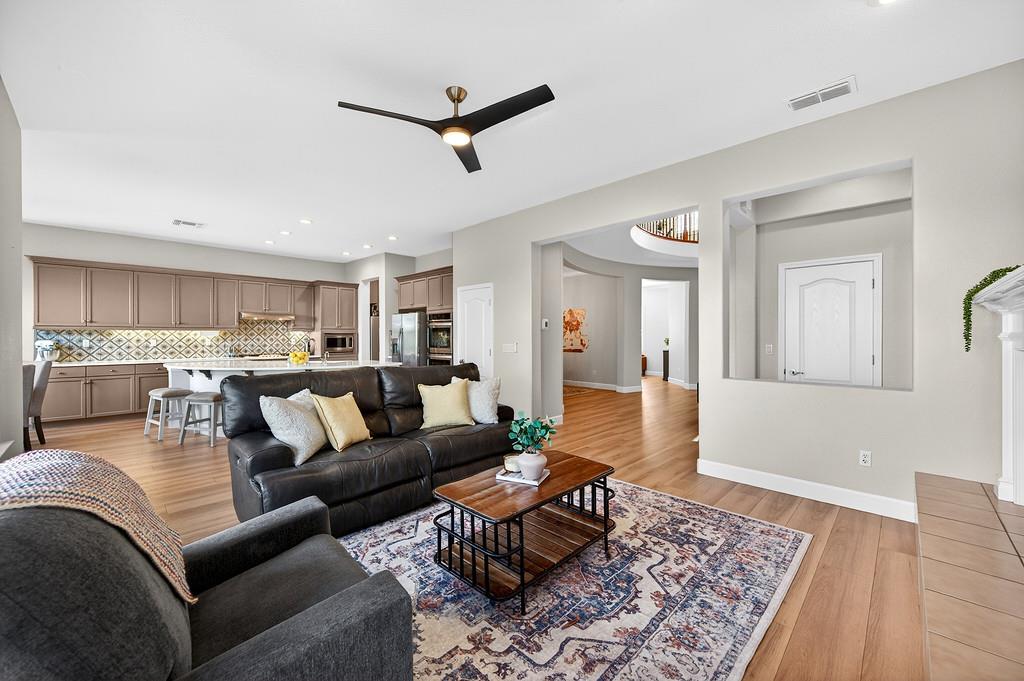 2208 Raintree Court Rocklin, CA 95765 - Photo 17 of 46 a living room with furniture
