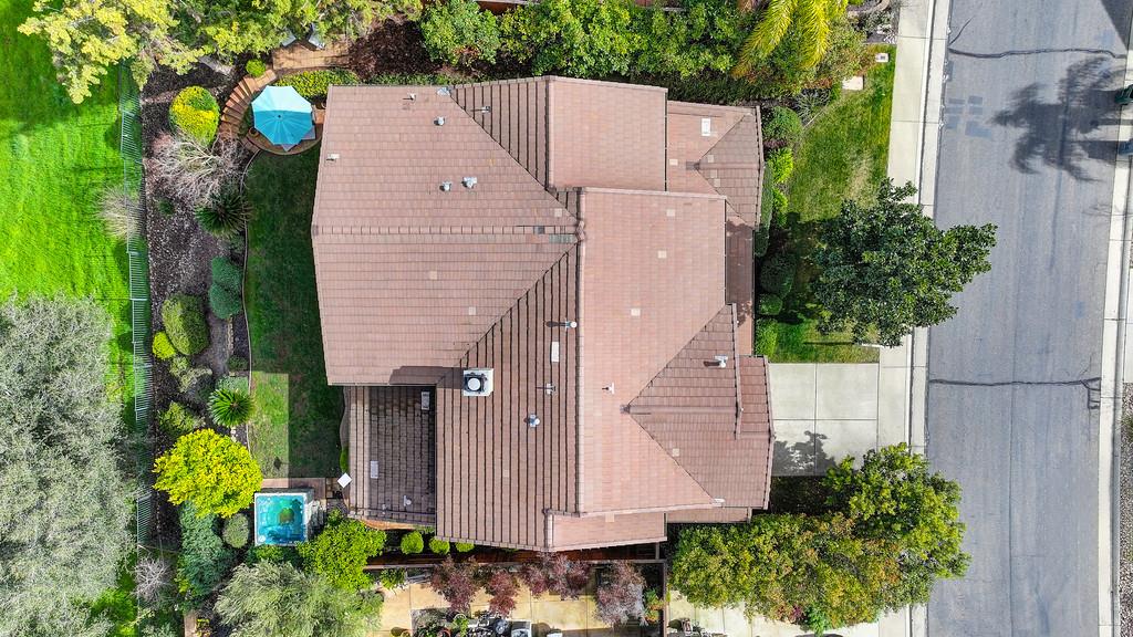 2208 Raintree Court Rocklin, CA 95765 - Photo 41 of 46 an aerial view of a house with a yard and garden