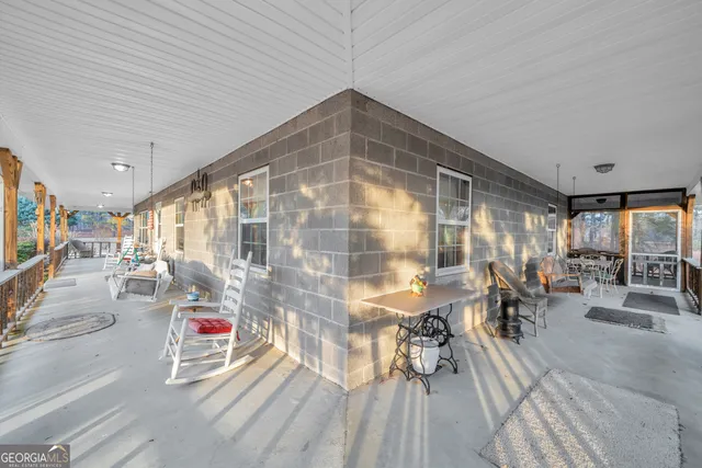 $949,000 | 241 Foskey Cemetery Road, Adrian, GA 31002