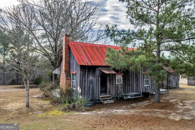 $949,000 | 241 Foskey Cemetery Road, Adrian, GA 31002