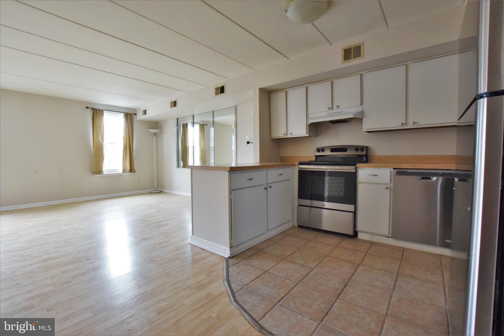 216 Chester Pike Ridley Park, PA 19078 - Photo 18 of 62